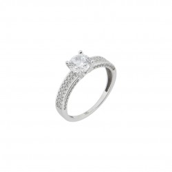 14ct white gold engagement ring with zirconia d087